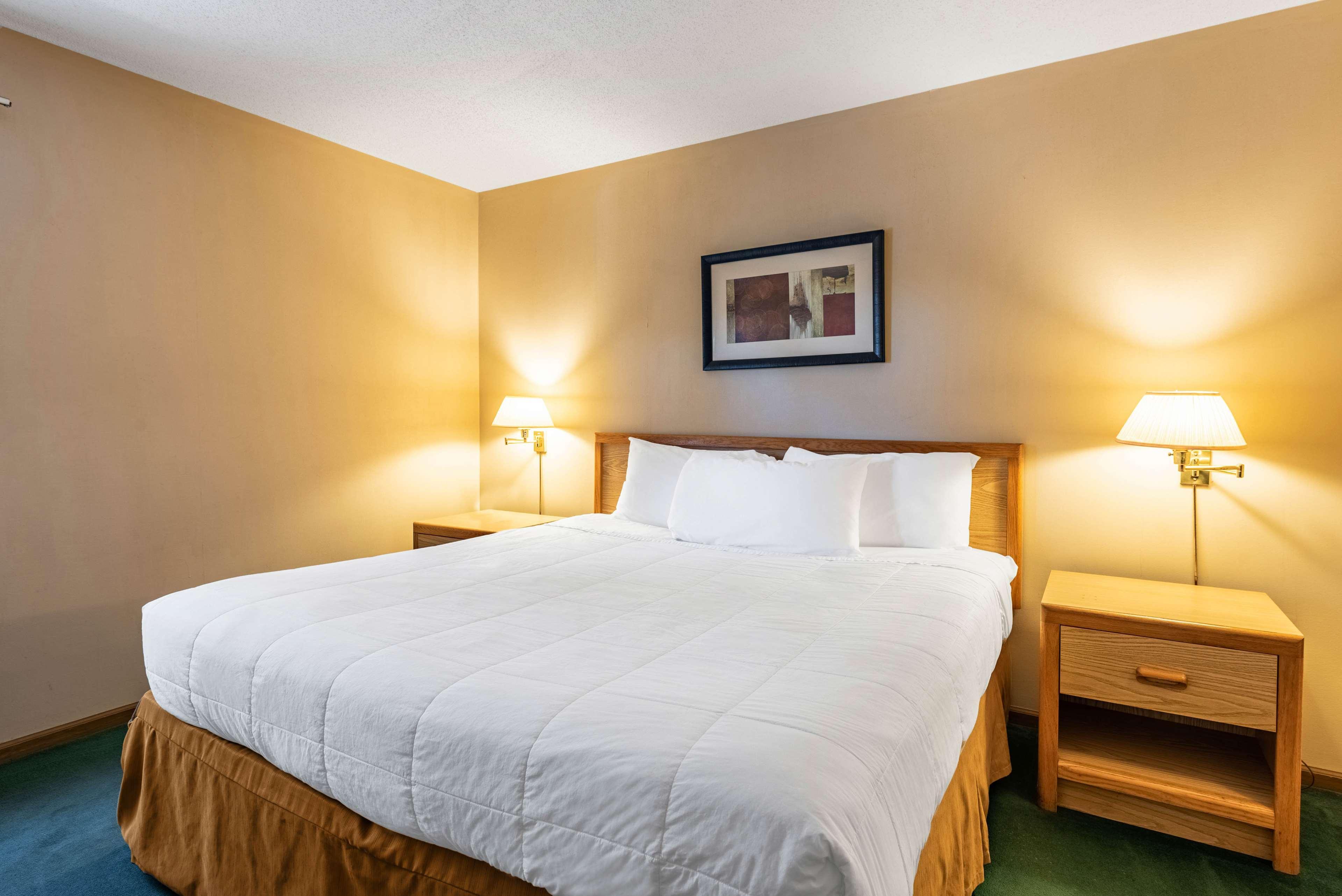 Americas Best Value Inn St. Marys Buitenkant foto